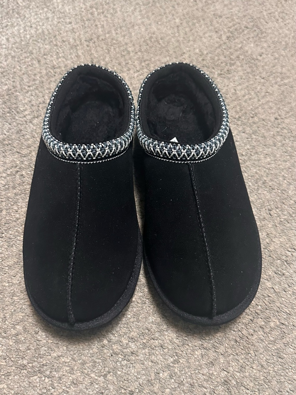 Ugg Tasman
